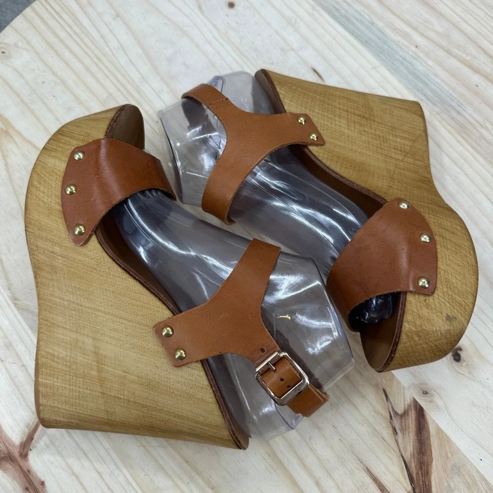 Seychelles Ciao Wedge Sandals Womens 8.5 Brown Leather Wood Platform Studded